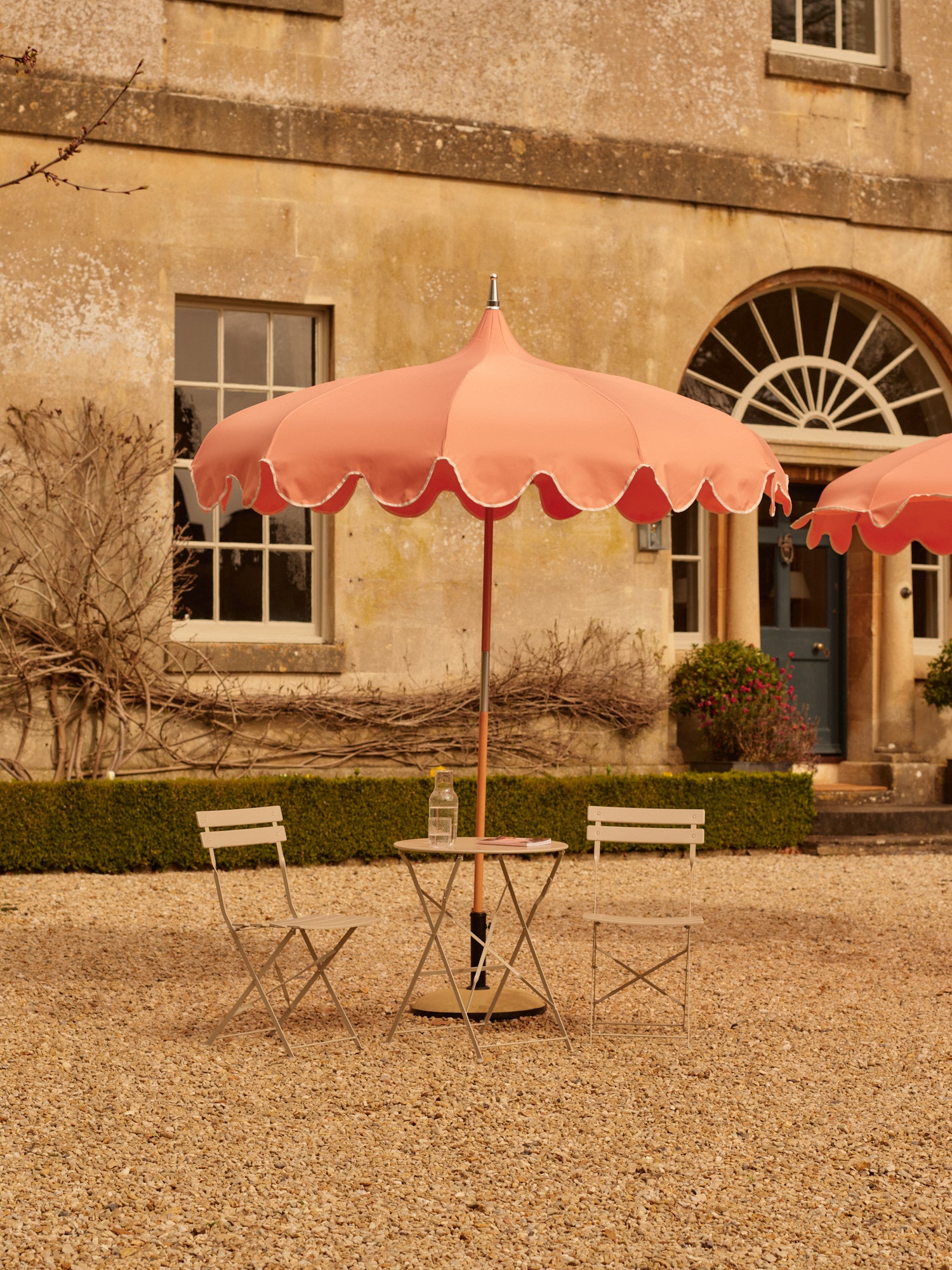 Saffra Outdoor Set